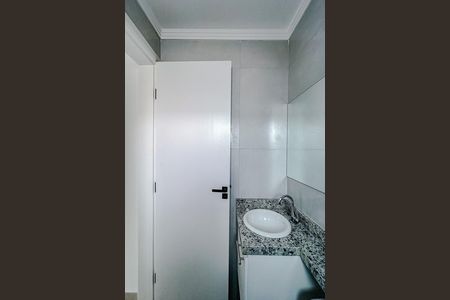 Banheiro de apartamento à venda com 1 quarto, 30m² em Vila Santa Isabel, São Paulo
