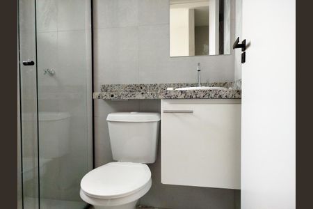 Studio à venda com 30m², 1 quarto e sem vaga Studio à venda com 30m², 1 quarto e sem vagaBanheiro