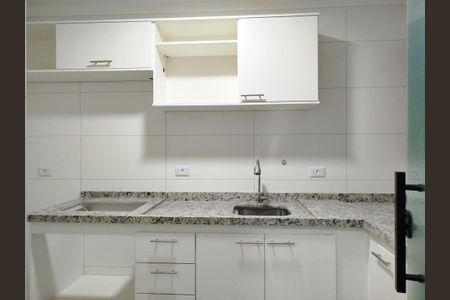 Studio à venda com 30m², 1 quarto e sem vaga Studio à venda com 30m², 1 quarto e sem vagaCozinha e área de serviço