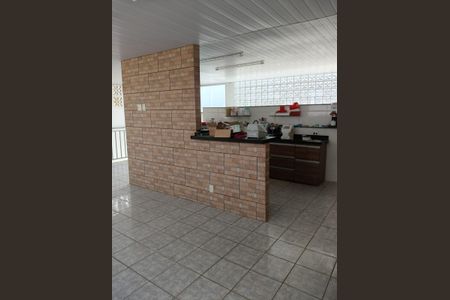 Casa para alugar com 210m², 5 quartos e 1 vaga