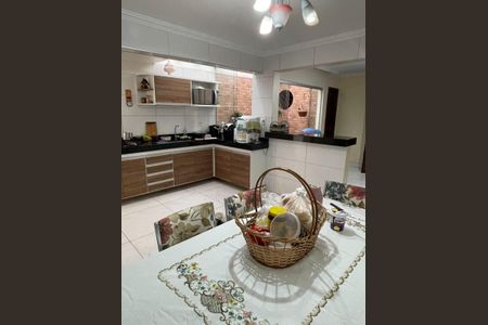 Casa para alugar com 210m², 5 quartos e 1 vaga Casa para alugar com 210m², 5 quartos e 1 vagaCozinha