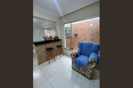 Casa para alugar com 210m², 5 quartos e 1 vaga