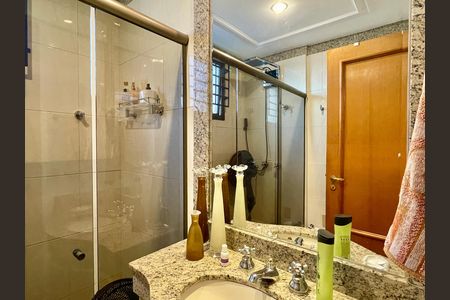 Apartamento à venda com 4 quartos, 242m² em Anchieta, Belo Horizonte