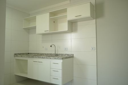 Cozinha e Área de Serviço de apartamento à venda com 2 quartos, 40m² em Vila Santa Isabel, São Paulo