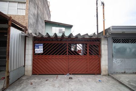 FACHADA de casa para alugar com 2 quartos, 55m² em Jardim Peri, São Paulo