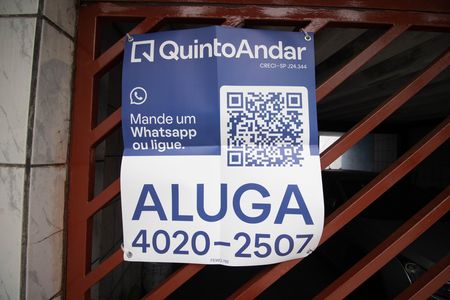 PLACA de casa para alugar com 2 quartos, 55m² em Jardim Peri, São Paulo