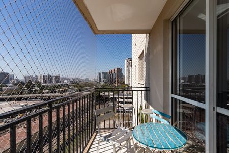 Varanda de apartamento para alugar com 3 quartos, 107m² em Água Branca, São Paulo