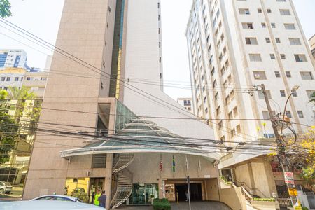 Fachada de kitnet/studio à venda com 1 quarto, 32m² em Lourdes, Belo Horizonte
