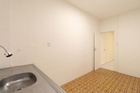Cozinha de apartamento para alugar com 2 quartos, 100m² em Bom Retiro, São Paulo