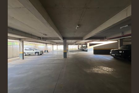 Apartamento para alugar com 76m², 3 quartos e 2 vagas Apartamento para alugar com 76m², 3 quartos e 2 vagasGaragem