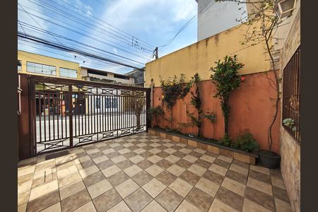 Garagem de casa à venda com 4 quartos, 250m² em Vila Sabrina, São Paulo