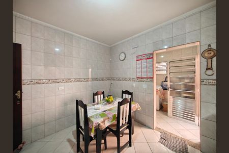 Cozinha de casa à venda com 4 quartos, 250m² em Vila Sabrina, São Paulo