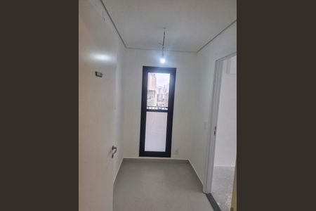 Apartamento à venda com 37m², 1 quarto e sem vaga Apartamento à venda com 37m², 1 quarto e sem vagaVaranda