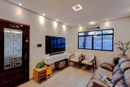Sala de casa para alugar com 4 quartos, 180m² em Ipiranga, São Paulo