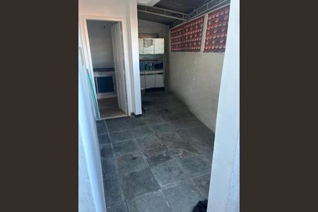 Área externa de casa à venda com 2 quartos, 90m² em Fonseca, Niterói