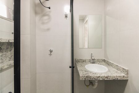 Apartamento à venda com 40m², 2 quartos e sem vaga Apartamento à venda com 40m², 2 quartos e sem vagaBanheiro