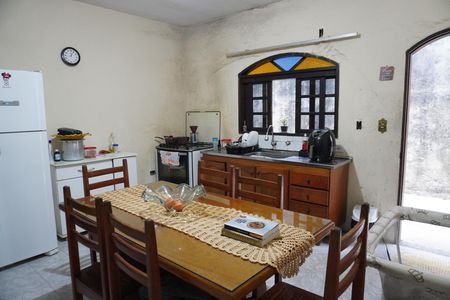 Casa de condomínio à venda com 250m², 5 quartos e 5 vagasSala de jantar