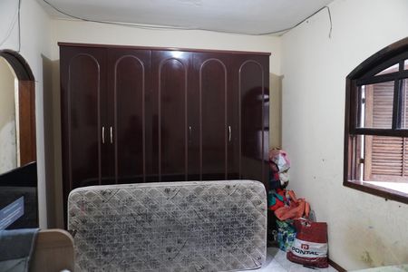 Casa de condomínio à venda com 250m², 5 quartos e 5 vagasQuarto