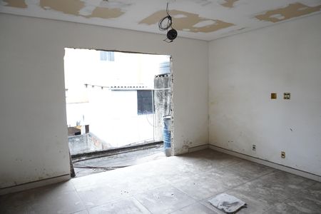 Área comum de casa de condomínio à venda com 5 quartos, 250m² em Cidade Líder, São Paulo