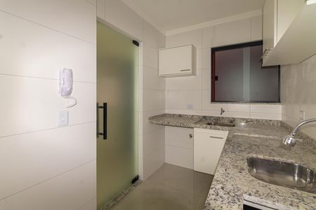 Apartamento à venda com 30m², 1 quarto e sem vaga Apartamento à venda com 30m², 1 quarto e sem vagaCozinha e Área de Serviço