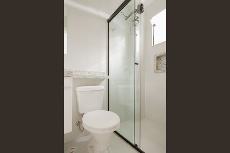 Banheiro de apartamento à venda com 1 quarto, 30m² em Vila Santa Isabel, São Paulo