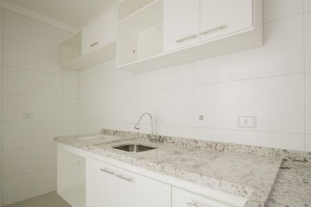 Apartamento à venda com 30m², 1 quarto e sem vaga Apartamento à venda com 30m², 1 quarto e sem vagaCozinha e Área de Serviço