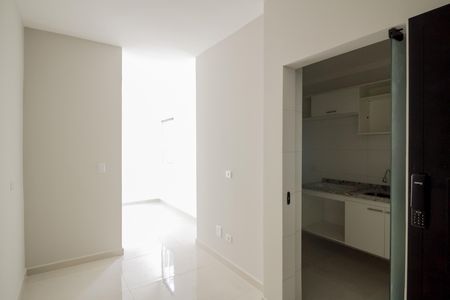 Apartamento à venda com 30m², 1 quarto e sem vaga Apartamento à venda com 30m², 1 quarto e sem vagaSala