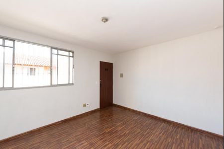 Sala de apartamento para alugar com 2 quartos, 56m² em Camargos, Belo Horizonte