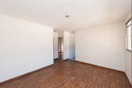 Sala de apartamento para alugar com 2 quartos, 56m² em Camargos, Belo Horizonte