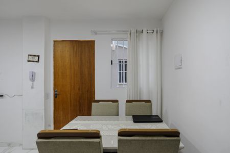 Apartamento para alugar com 50m², 2 quartos e 1 vaga Apartamento para alugar com 50m², 2 quartos e 1 vagaSala