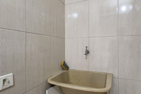 Área de Serviço de casa para alugar com 1 quarto, 80m² em Parque Jurema, Guarulhos