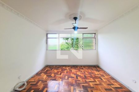 Apartamento para alugar com 70m², 3 quartos e 1 vaga Apartamento para alugar com 70m², 3 quartos e 1 vagaSala