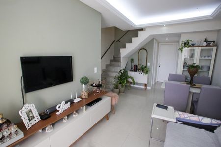 Apartamento para alugar com 4 quartos, 200m² em Freguesia (jacarepaguá), Rio de Janeiro