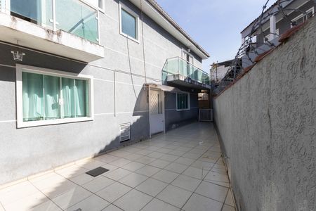 Quintal de casa para alugar com 2 quartos, 110m² em Vila Medeiros, São Paulo