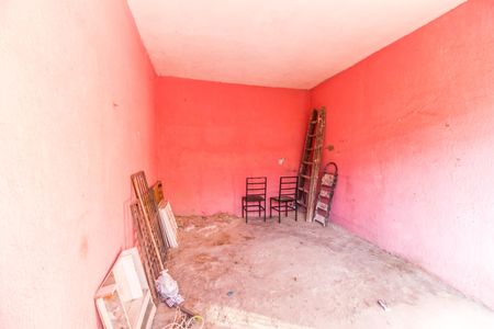 Garagem de casa para alugar com 1 quarto, 80m² em Jardim das Belezas, Carapicuíba