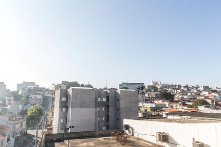 Vista da varanda da sala de casa para alugar com 1 quarto, 80m² em Jardim das Belezas, Carapicuíba