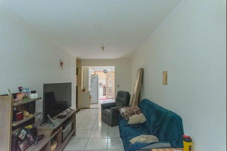 Casa à venda com 117m², 2 quartos e 3 vagas Casa à venda com 117m², 2 quartos e 3 vagasSala