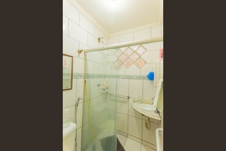 Casa à venda com 117m², 2 quartos e 3 vagas Casa à venda com 117m², 2 quartos e 3 vagasBanheiro