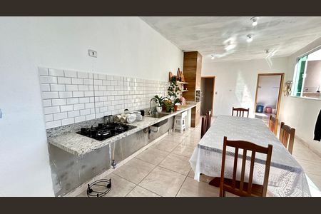Cozinha de casa à venda com 4 quartos, 250m² em Jardim Adriana, Guarulhos