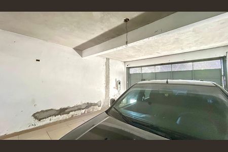 Garagem de casa à venda com 4 quartos, 250m² em Jardim Adriana, Guarulhos