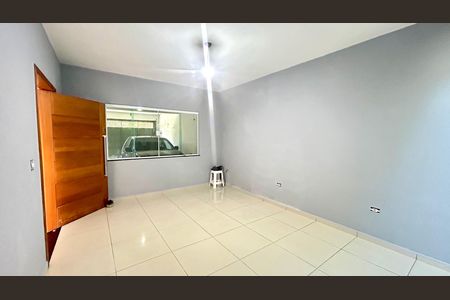 Sala de casa à venda com 4 quartos, 250m² em Jardim Adriana, Guarulhos