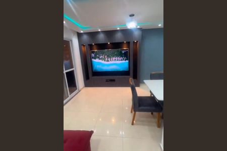 Cozinha de apartamento à venda com 3 quartos, 58m² em Parque Jaçatuba, Santo André