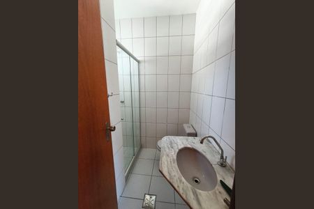 Banheiro de apartamento à venda com 2 quartos, 58m² em Rio Branco, Belo Horizonte