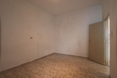 Casa para alugar com 120m², 2 quartos e 2 vagasQuarto 1