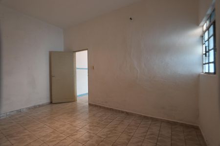 Casa para alugar com 120m², 2 quartos e 2 vagasQuarto 1