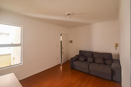 Sala de apartamento para alugar com 2 quartos, 58m² em Jardim Chácara Inglesa, São Bernardo do Campo
