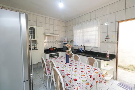 Cozinha de casa à venda com 4 quartos, 300m² em Jardim do Estádio, Santo André