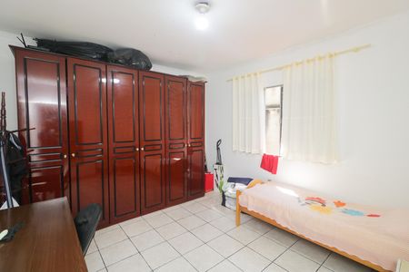 Casa à venda com 4 quartos, 300m² em Jardim do Estádio, Santo André