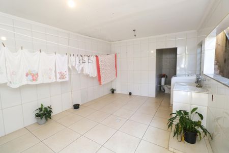 Área de Serviço de casa à venda com 4 quartos, 300m² em Jardim do Estádio, Santo André