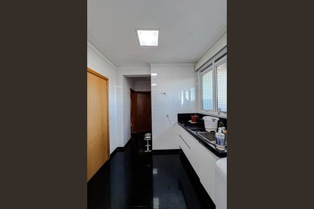 Área de Serviço de apartamento para alugar com 4 quartos, 335m² em Vila Regente Feijó, São Paulo